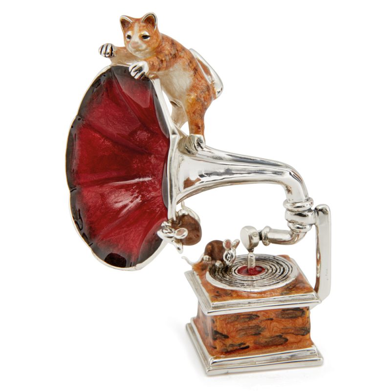 ST607-Ginger-Cat-on-Red-Gramophone